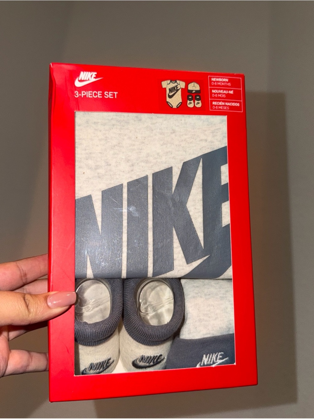 Nike Baby 3-Piece Matching Set in Red, Gray, Black 0-6months